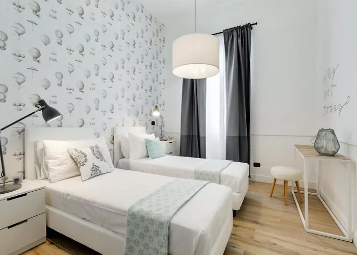 Bmga L Glam Industrial 3-bed In Termini Roma
