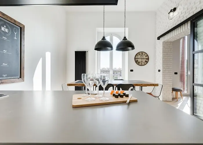 Bmga L Glam Industrial 3-bed In Termini Appartamento