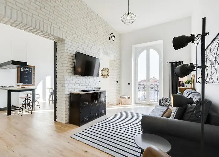 Bmga L Glam Industrial 3-bed In Termini * Roma