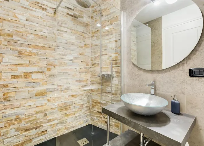 Bmga L Glam Industrial 3-bed In Termini Roma